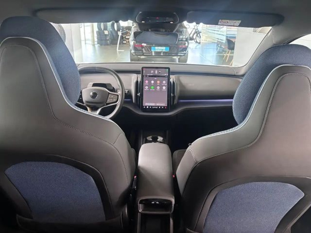 Volvo EX30
