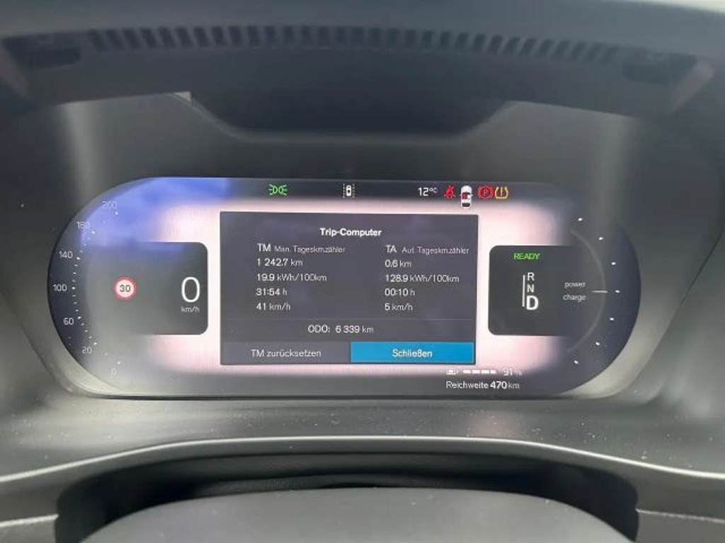 Volvo EX40