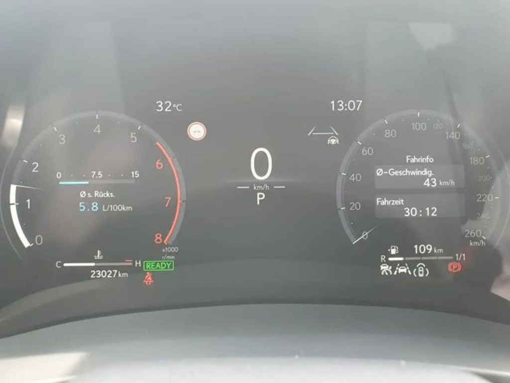 Lexus LBX