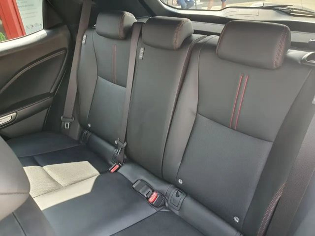 Lexus LBX