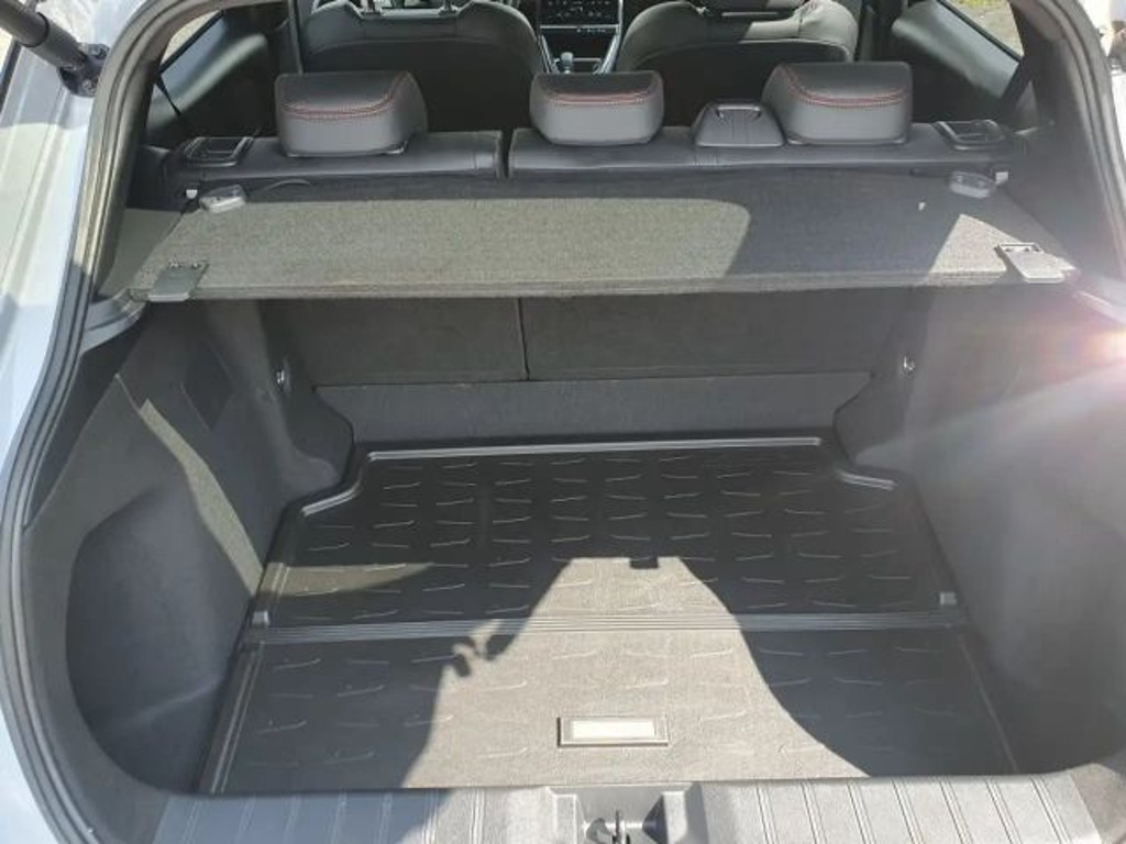 Lexus LBX