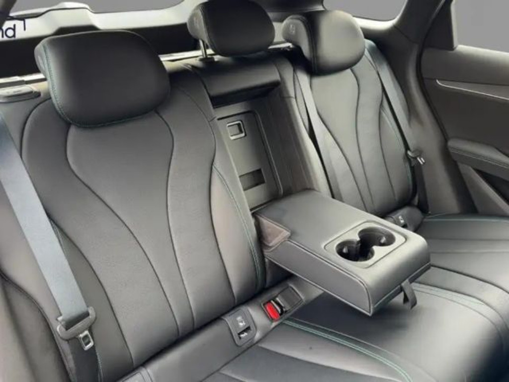 BYD Seal 6