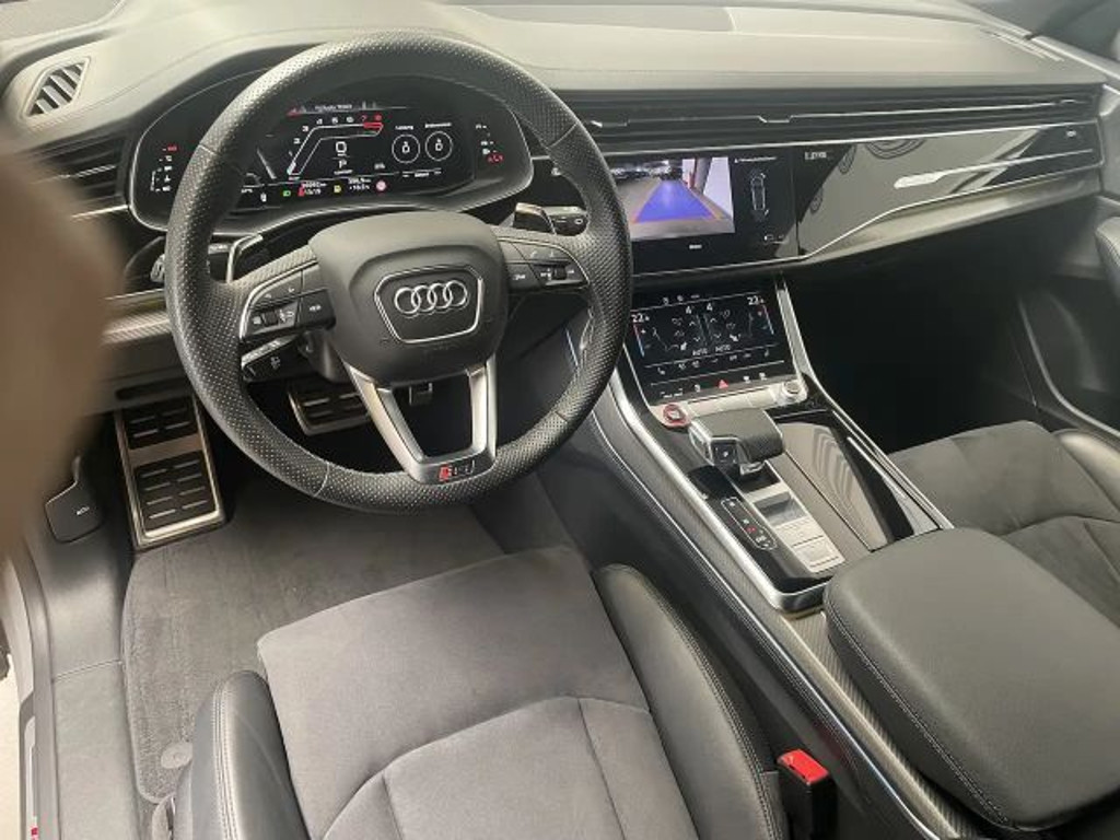 Audi RS Q8
