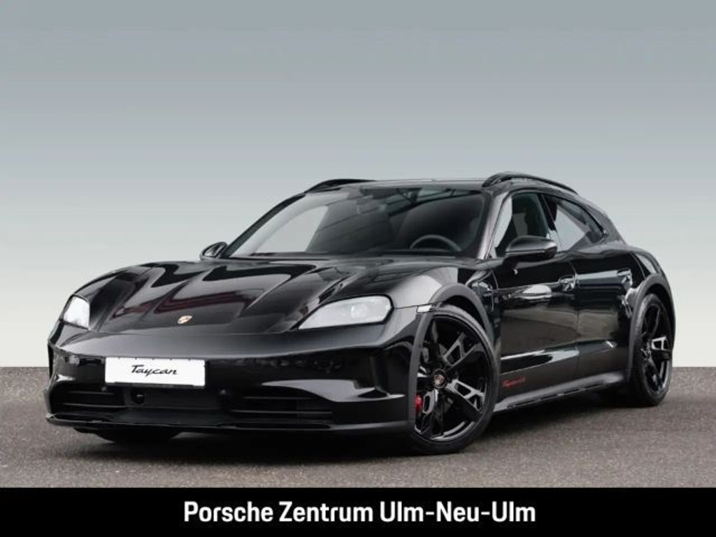 Porsche Taycan 4S Cross Turismo