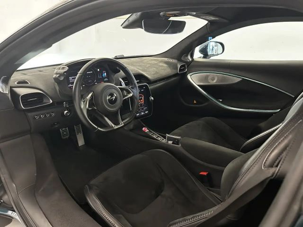 McLaren Artura