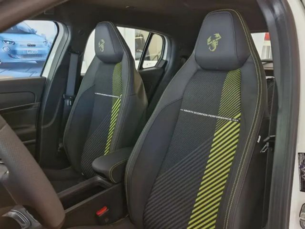 Abarth 600e