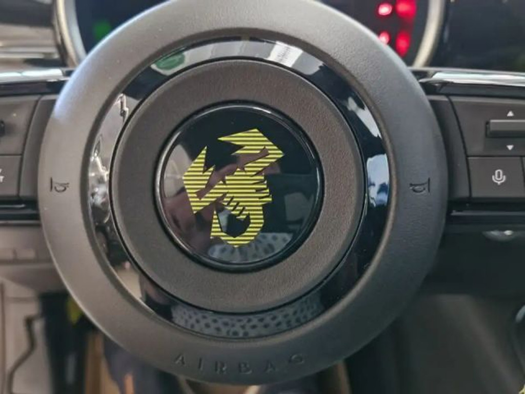 Abarth 600e