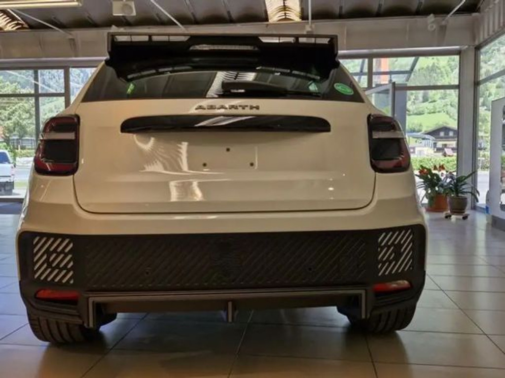 Abarth 600e