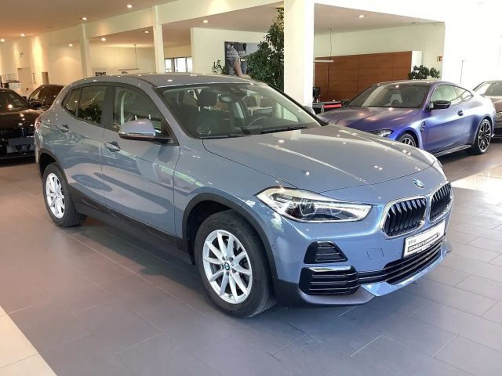 BMW X2