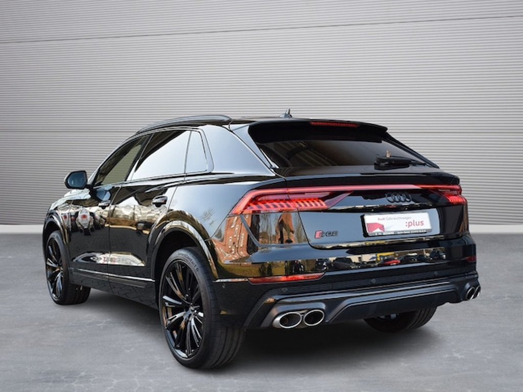 Audi SQ8