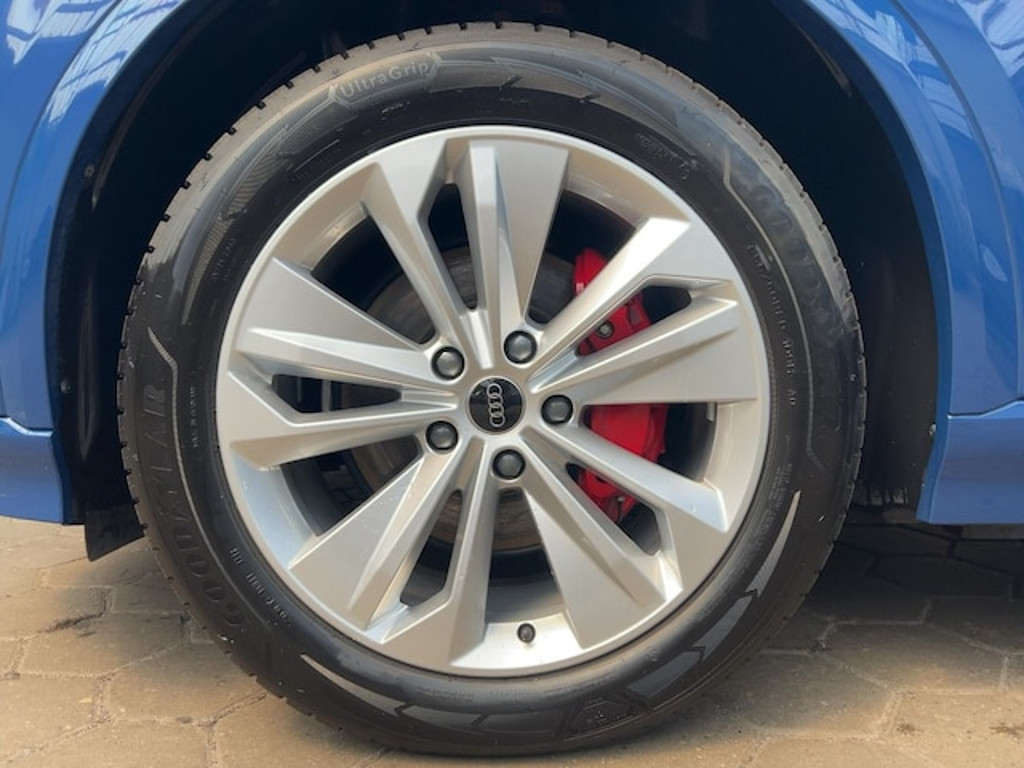 Audi Q6 e-tron