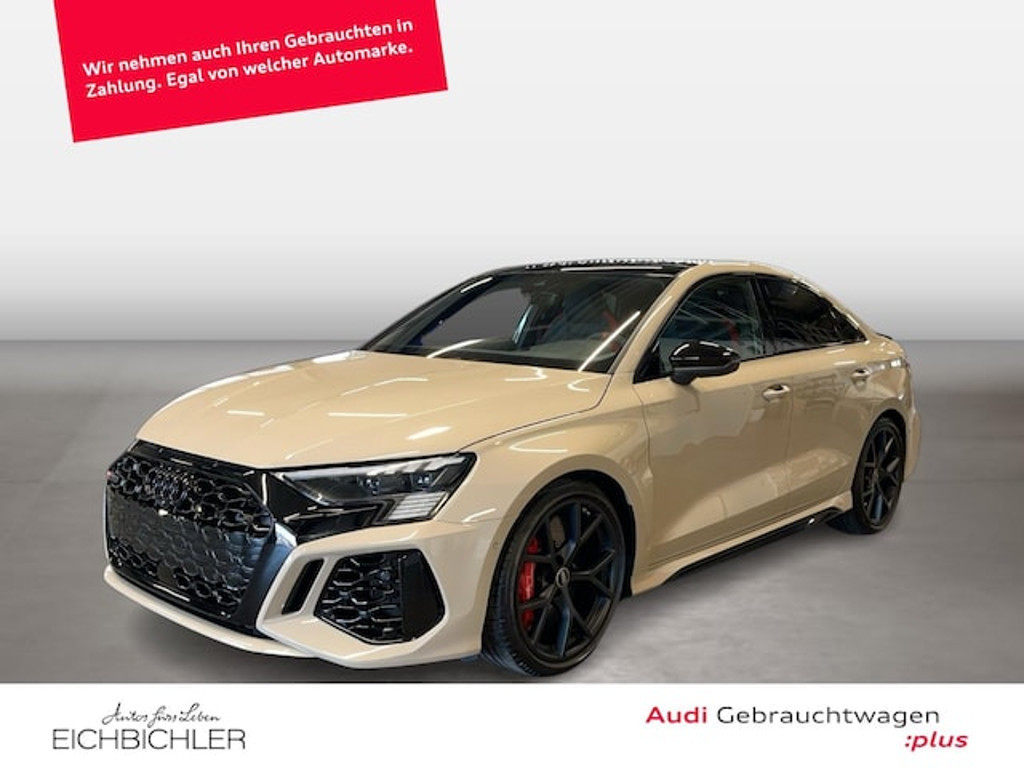 Audi RS3 Sedan Quattro S-Tronic