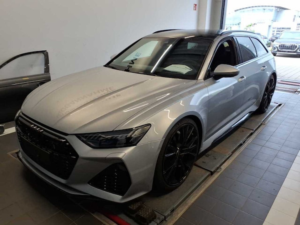Audi A6 e-tron Avant Quattro Performance