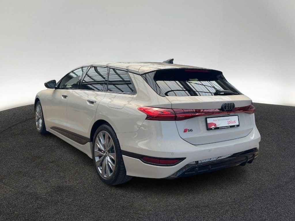Audi A6 e-tron