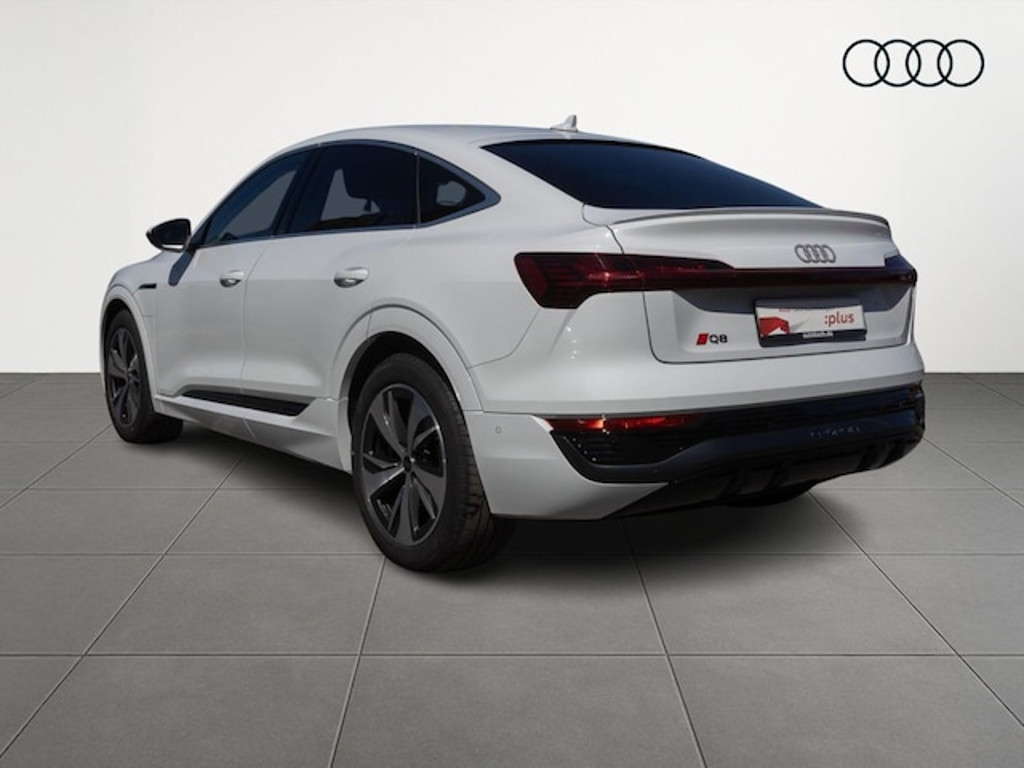 Audi Q8 e-tron