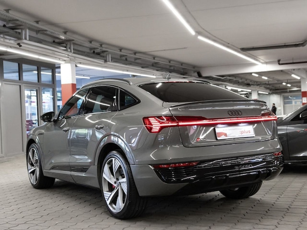 Audi Q8 e-tron