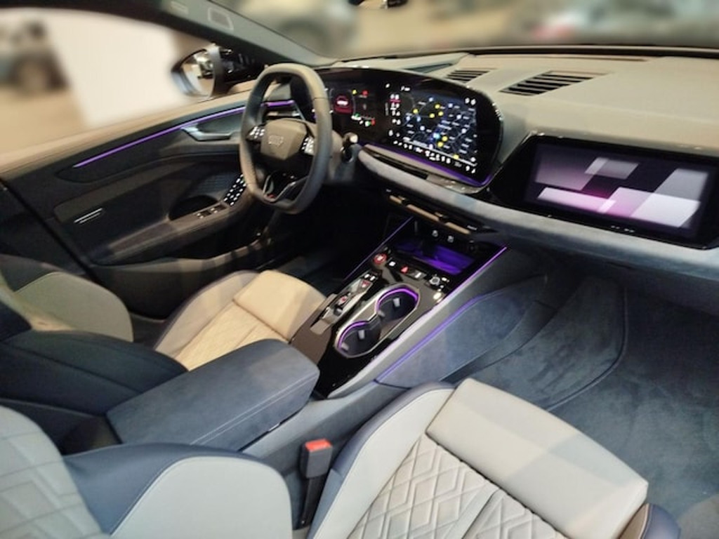 Audi A6 e-tron