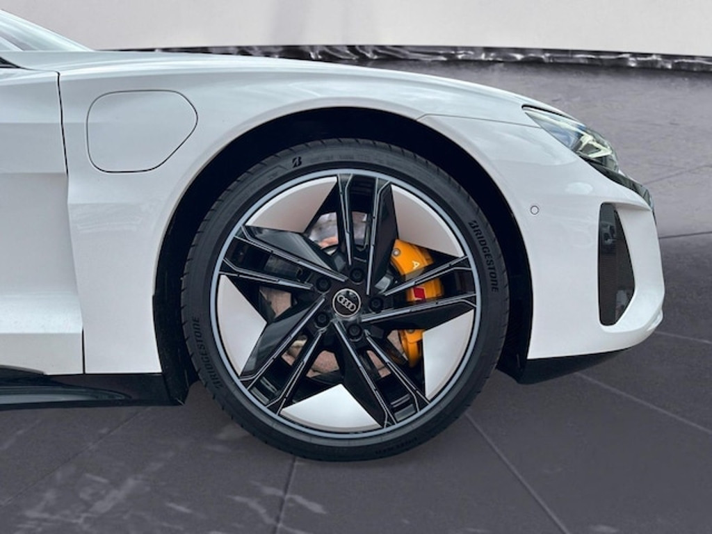 Audi RS e-tron GT