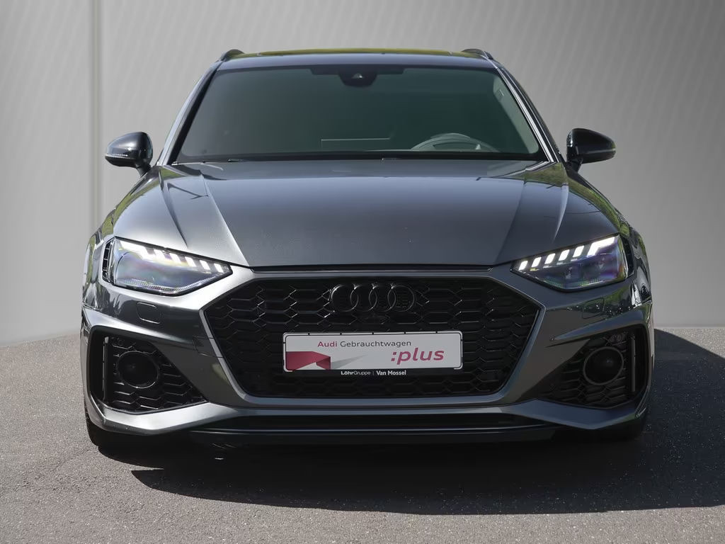 Audi RS4