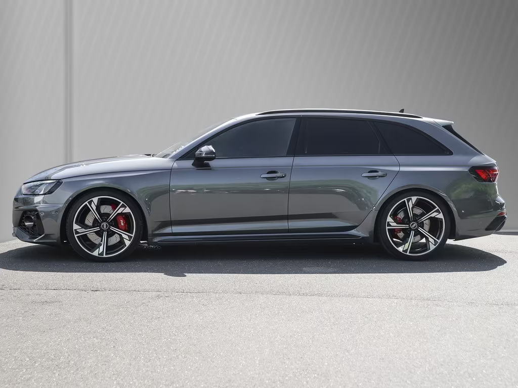 Audi RS4