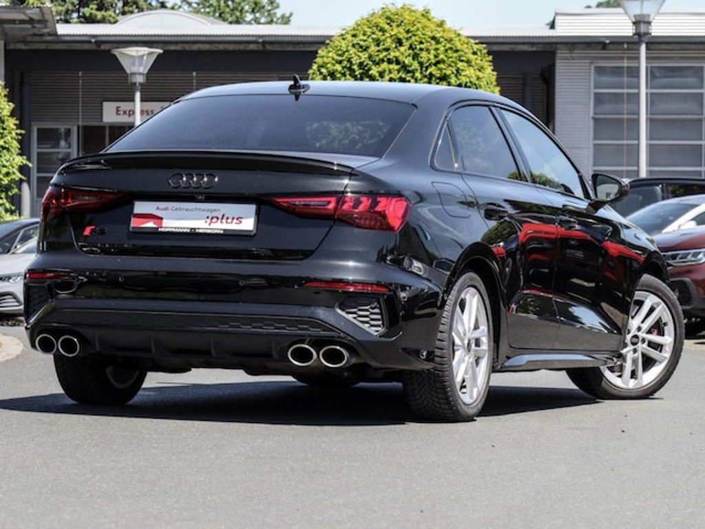 Audi S3 Sedan Quattro S-Tronic