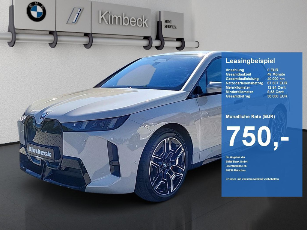 BMW iX xDrive45