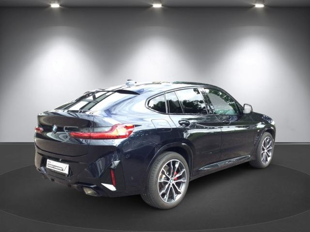 BMW X4 xDrive20i