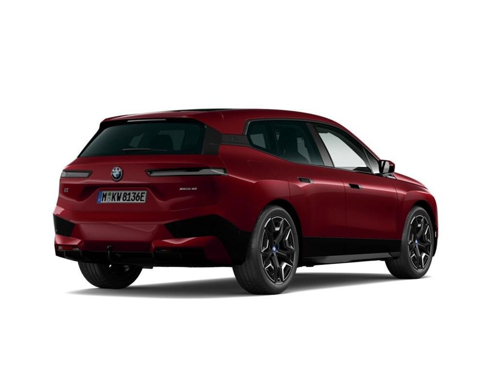 BMW iX xDrive40