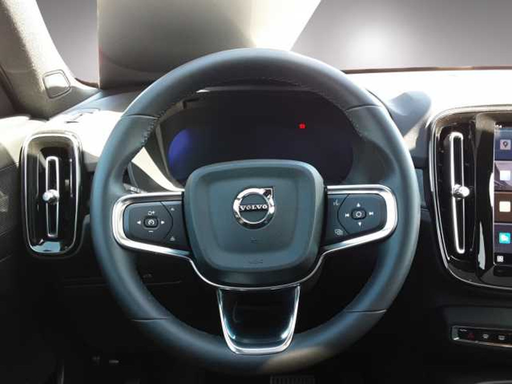 Volvo C40