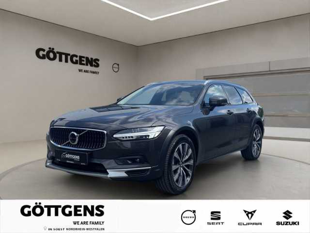 Volvo V90 Cross Country Plus