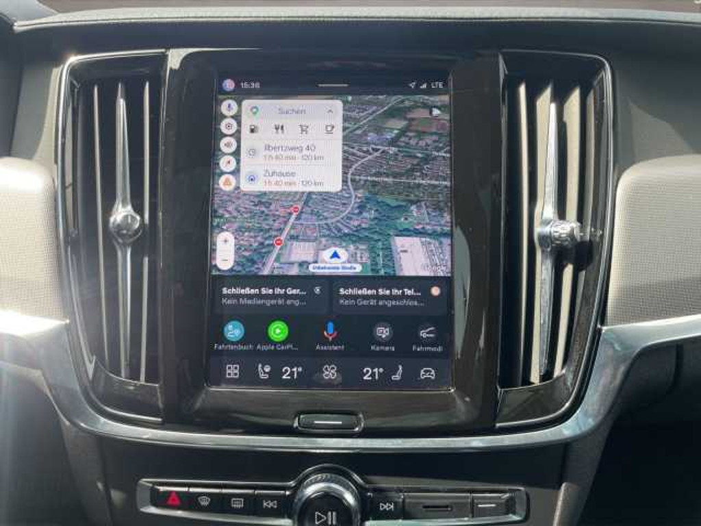 Volvo V90 Cross Country