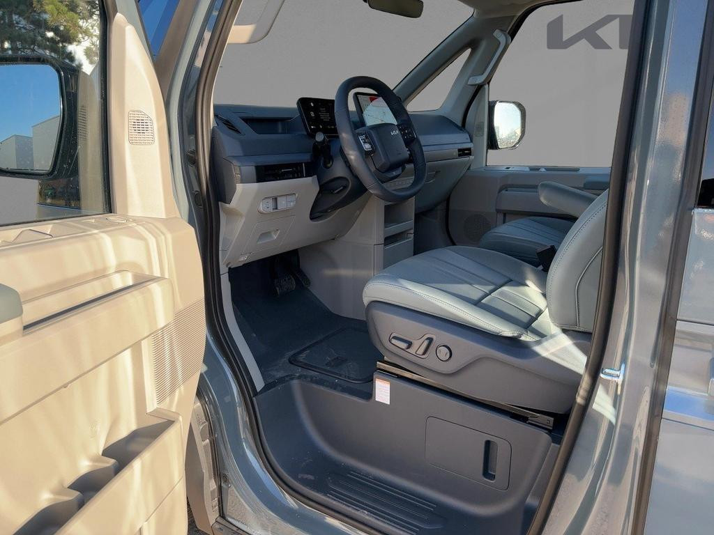 Kia PV5 Passenger