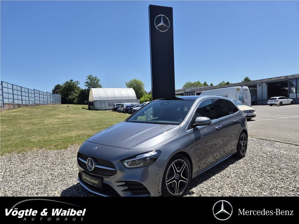 Mercedes-Benz B-Klasse B 220 AMG Line Premium B 220 d Sedan