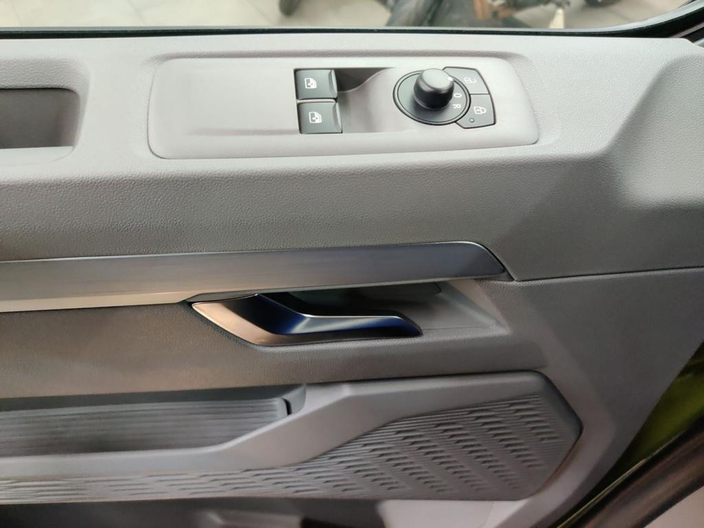 Volkswagen e-Caravelle