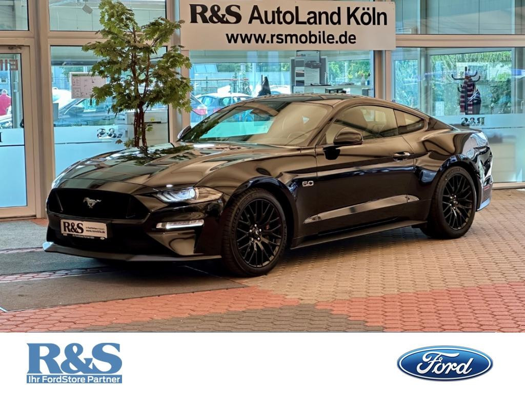 Ford Mustang Fastback GT 5.0 V8