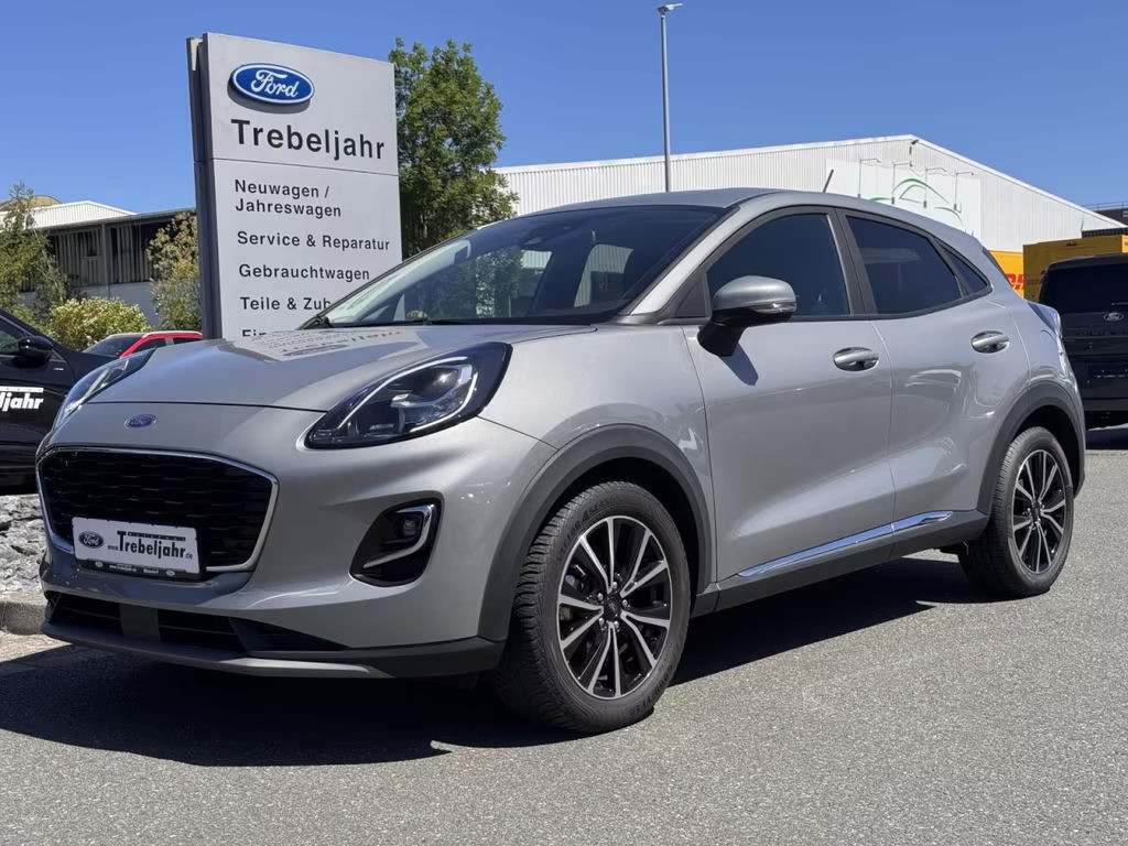 Ford Puma EcoBoost Titanium