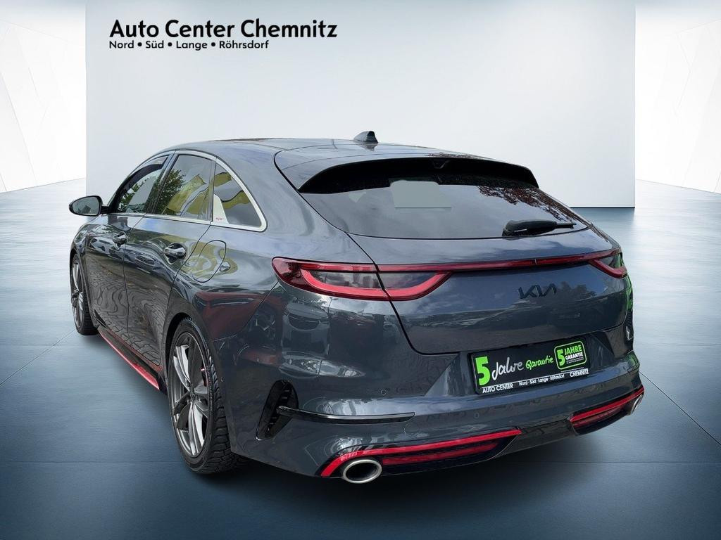 Kia ProCeed