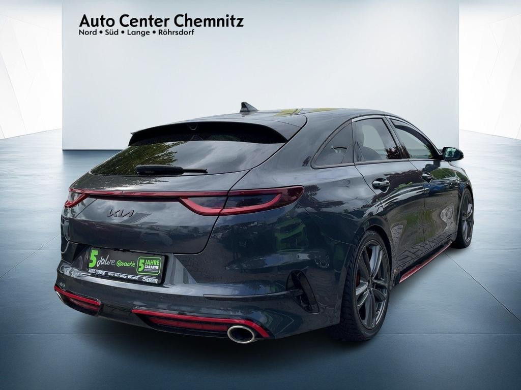 Kia ProCeed