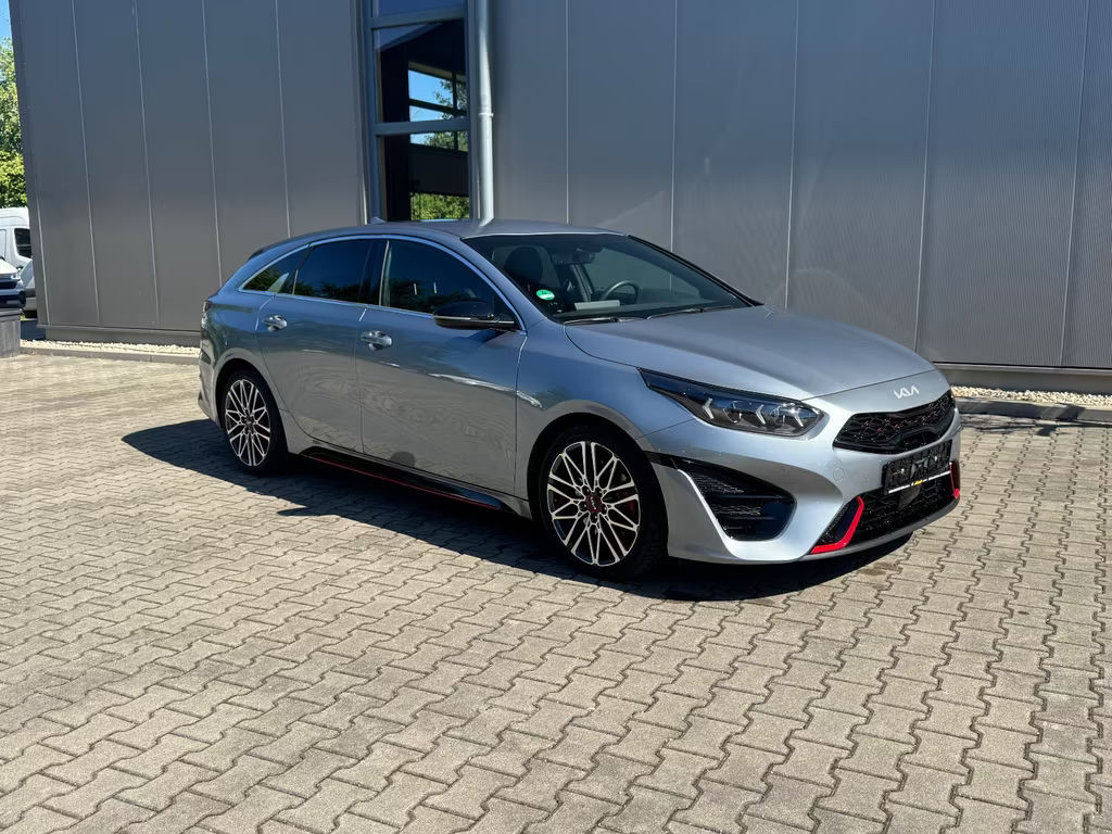 Kia ProCeed