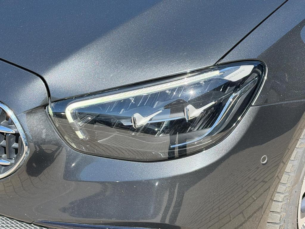 Mercedes-Benz E-Klasse E 300 AVANTGARDE E 300 e E 300 de Sedan
