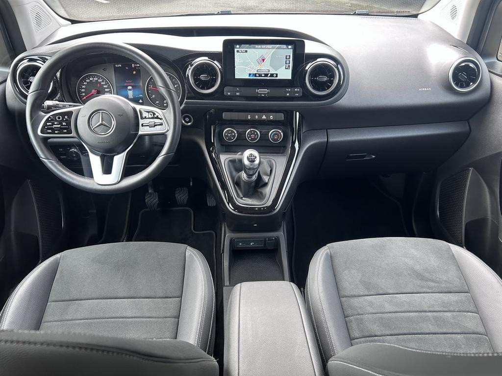 Mercedes-Benz T 180
