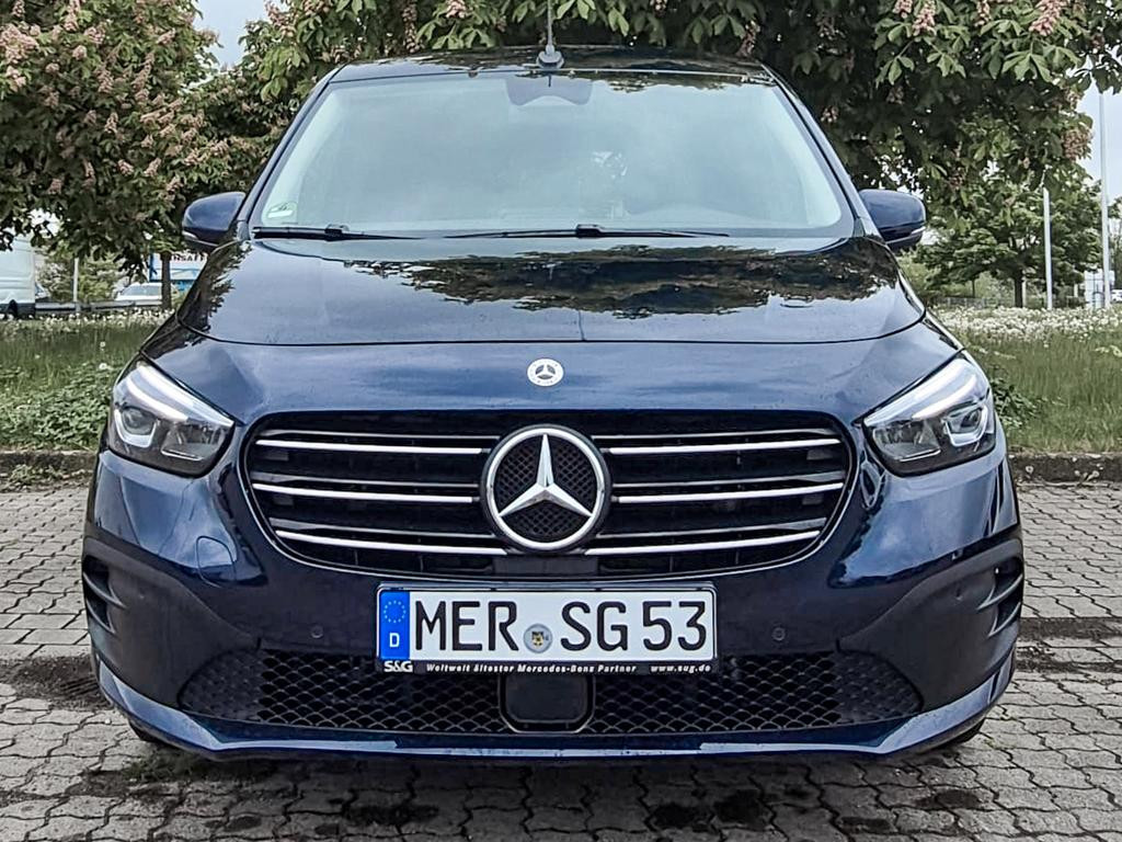 Mercedes-Benz T 180