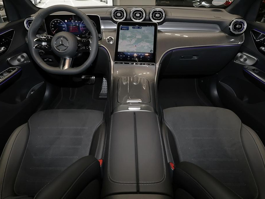 Mercedes-Benz GLC-Klasse GLC 300 4MATIC AMG Line GLC 300 d
