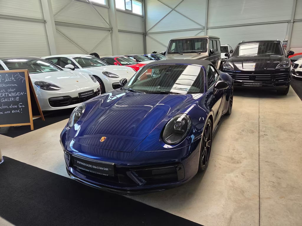 Porsche 911