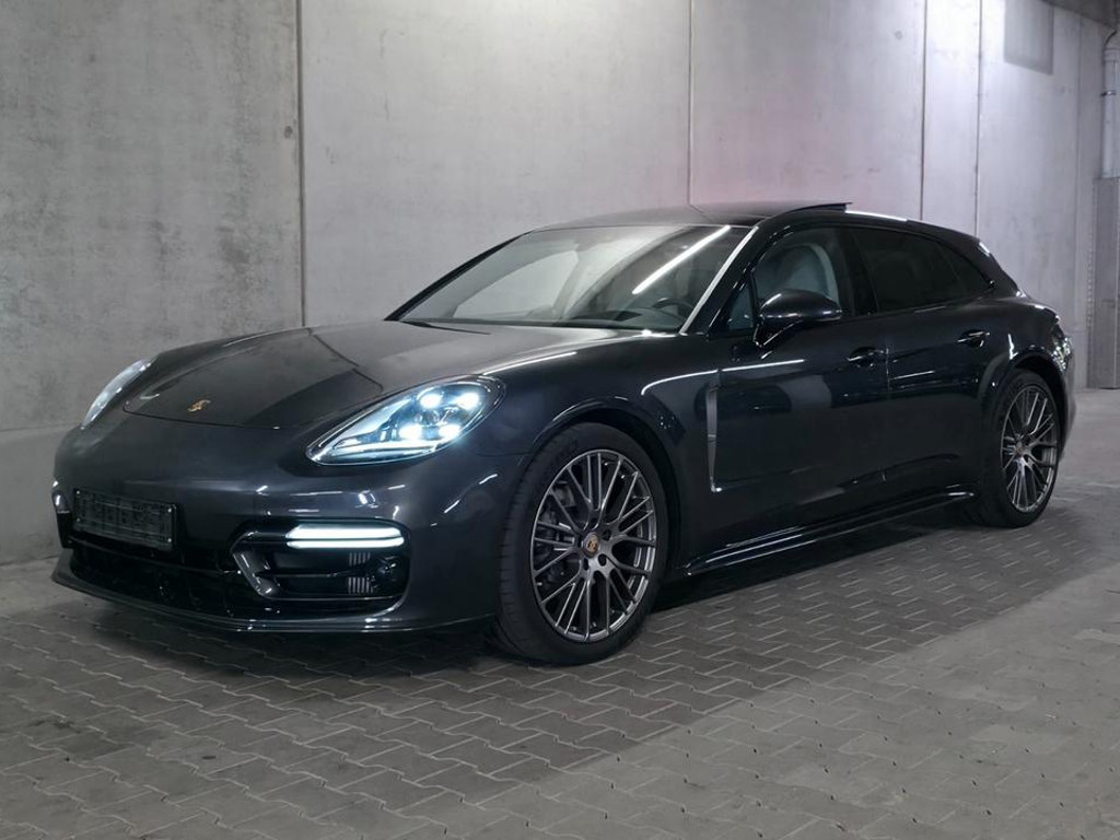 Porsche Panamera Sport Turismo Platinum Edition