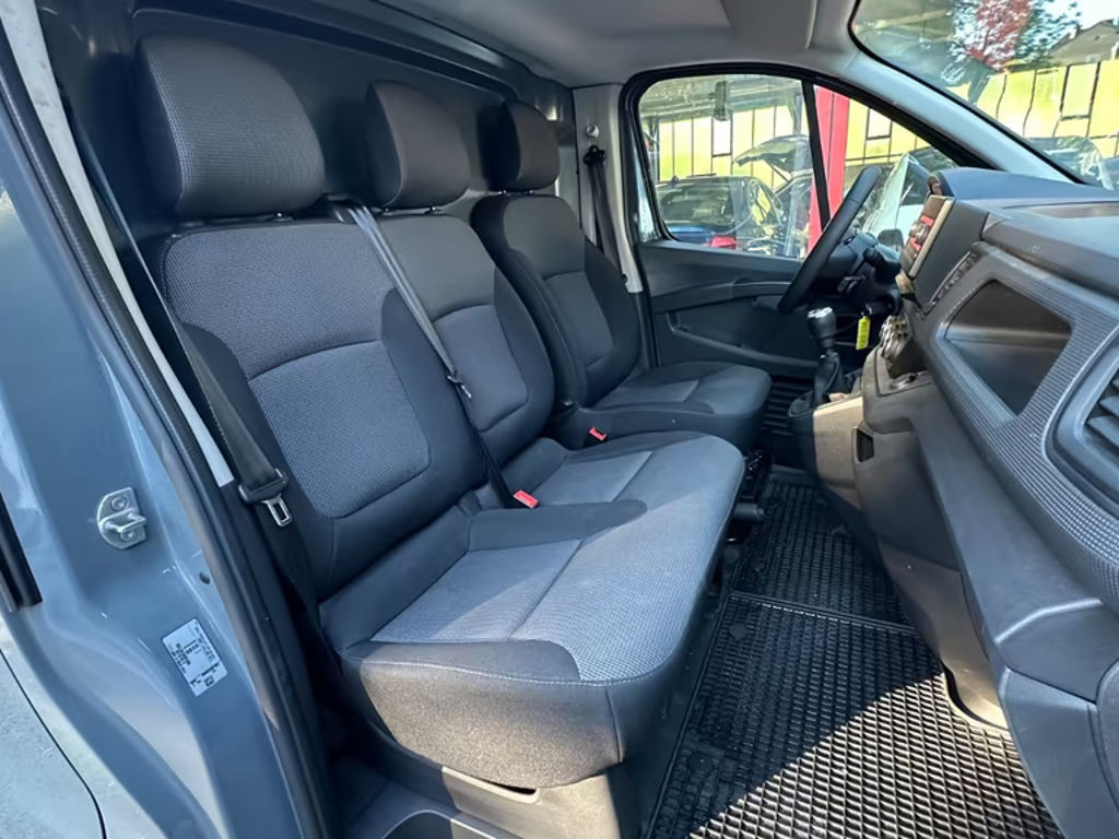 Nissan Primastar