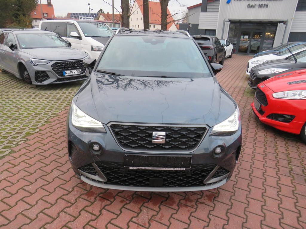 Seat Arona