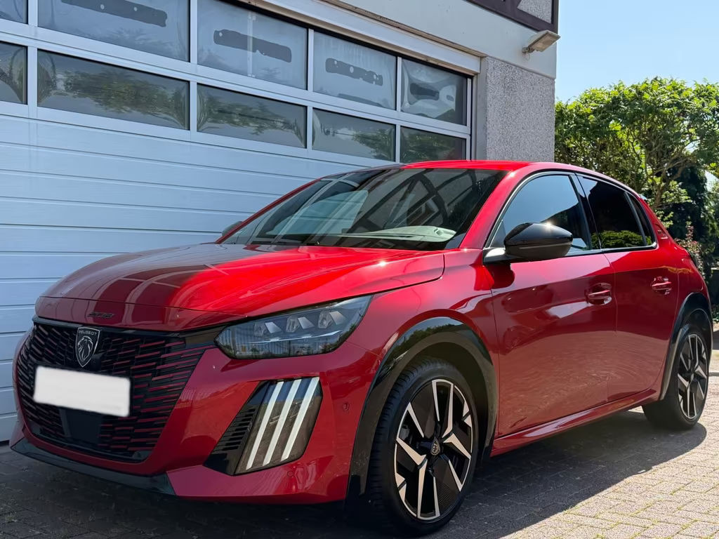 Peugeot e-208