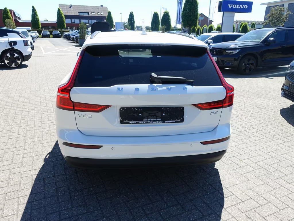 Volvo V60 Core