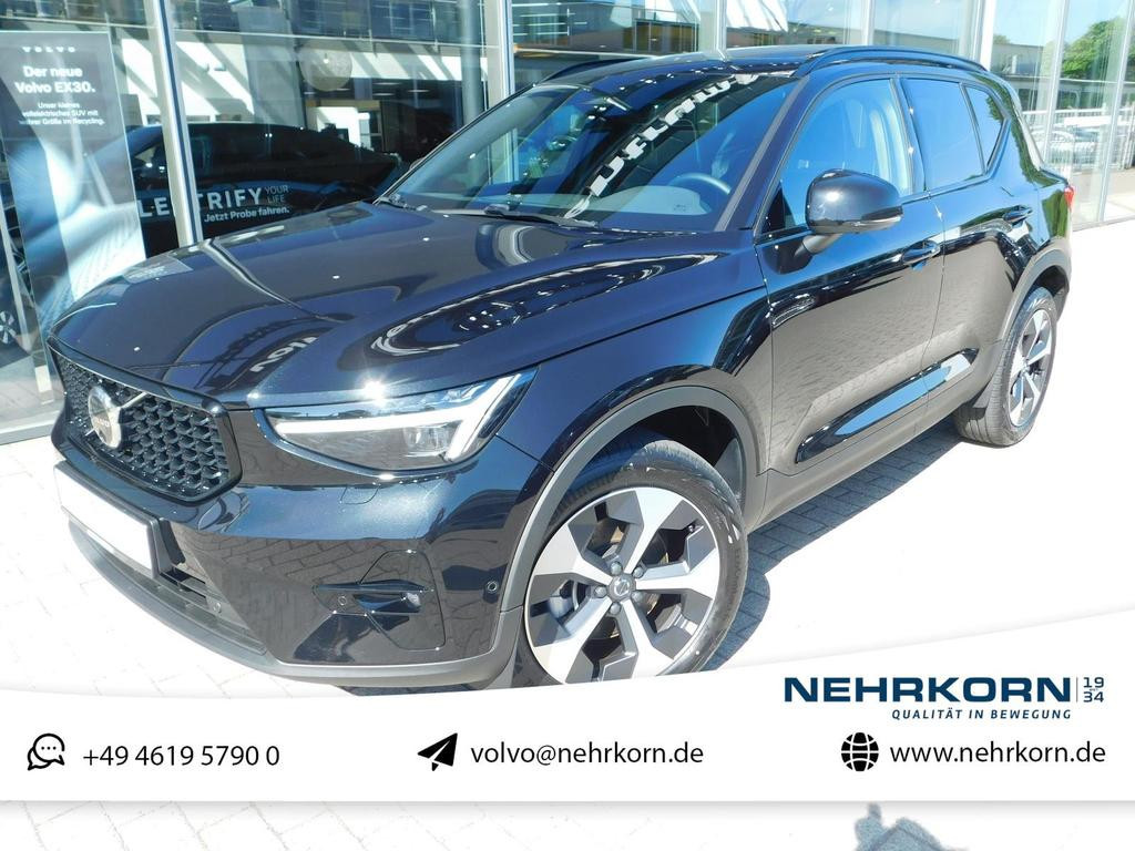 Volvo XC40 Plus Dark
